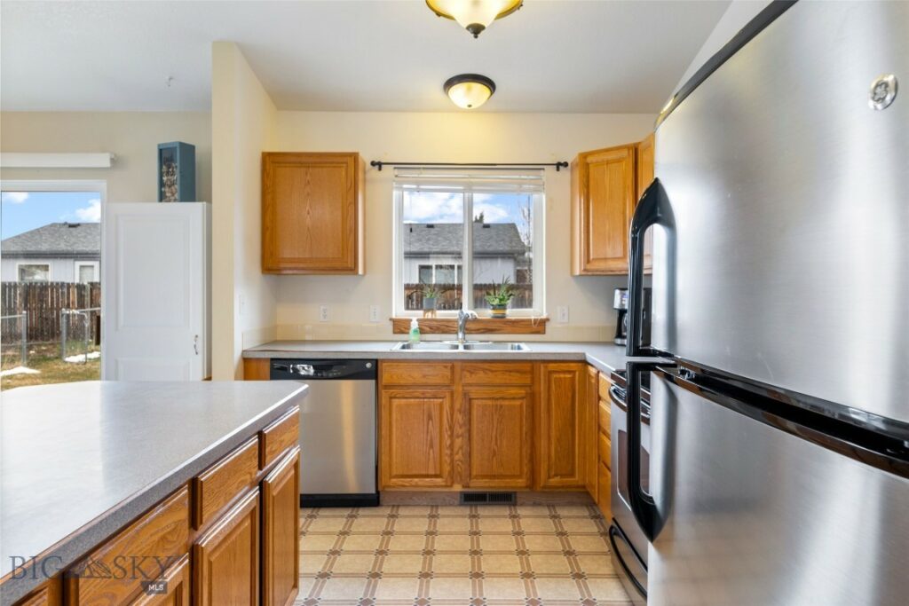 1302 W Summit Street, Livingston MT 59047