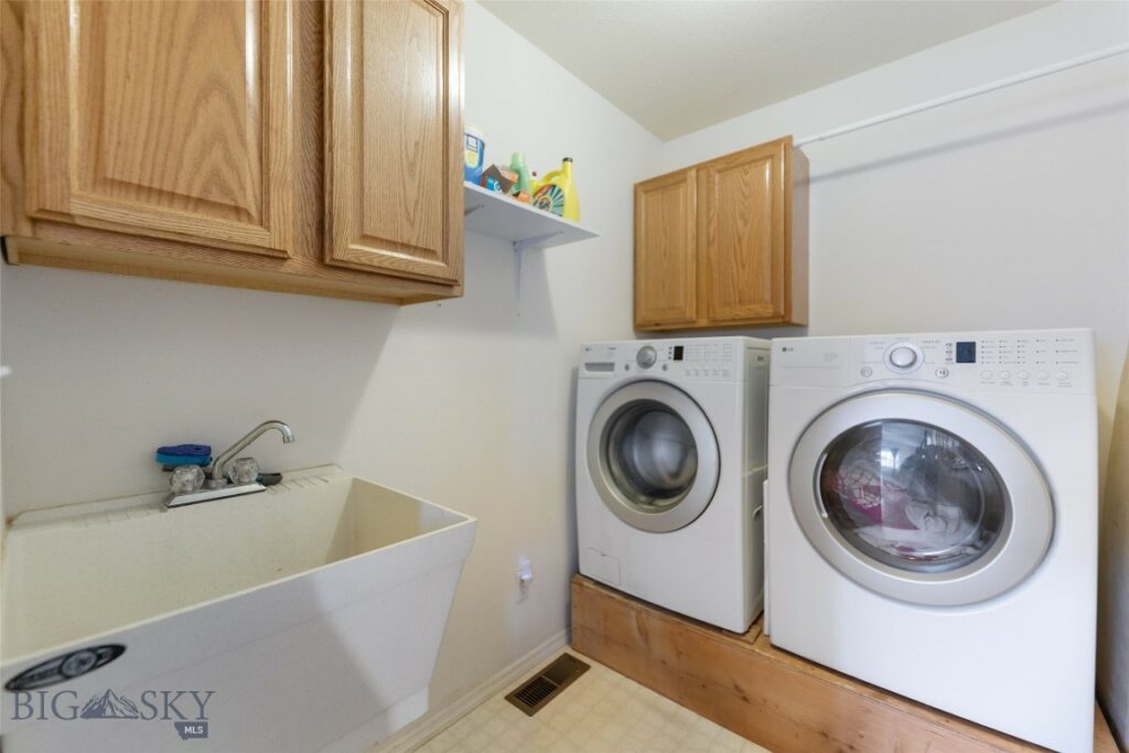 1302 W Summit Street, Livingston MT 59047