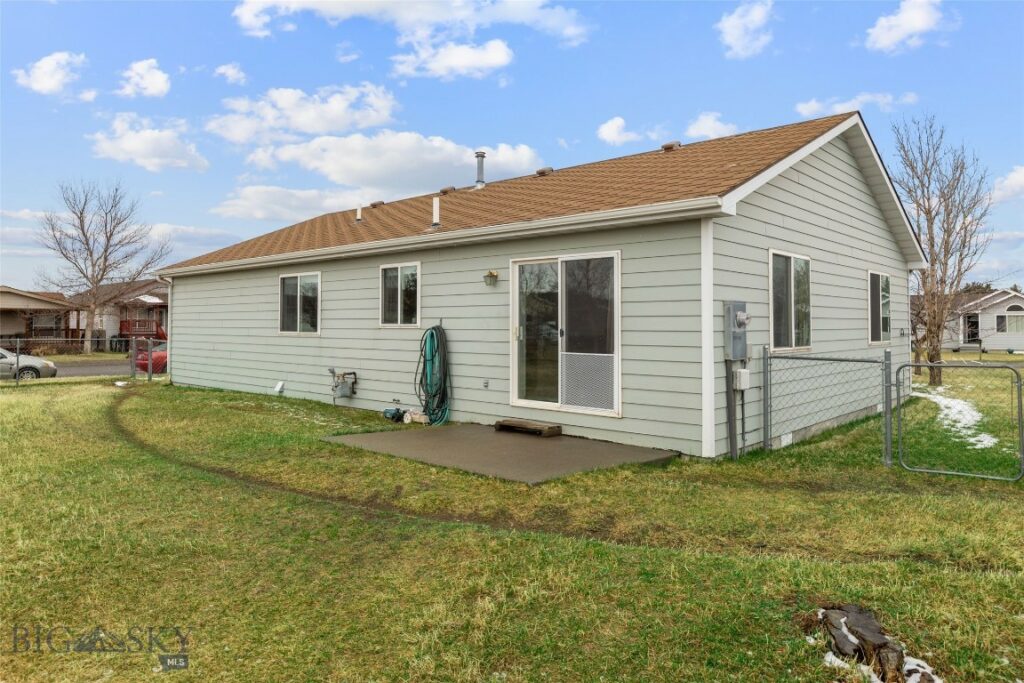 1302 W Summit Street, Livingston MT 59047