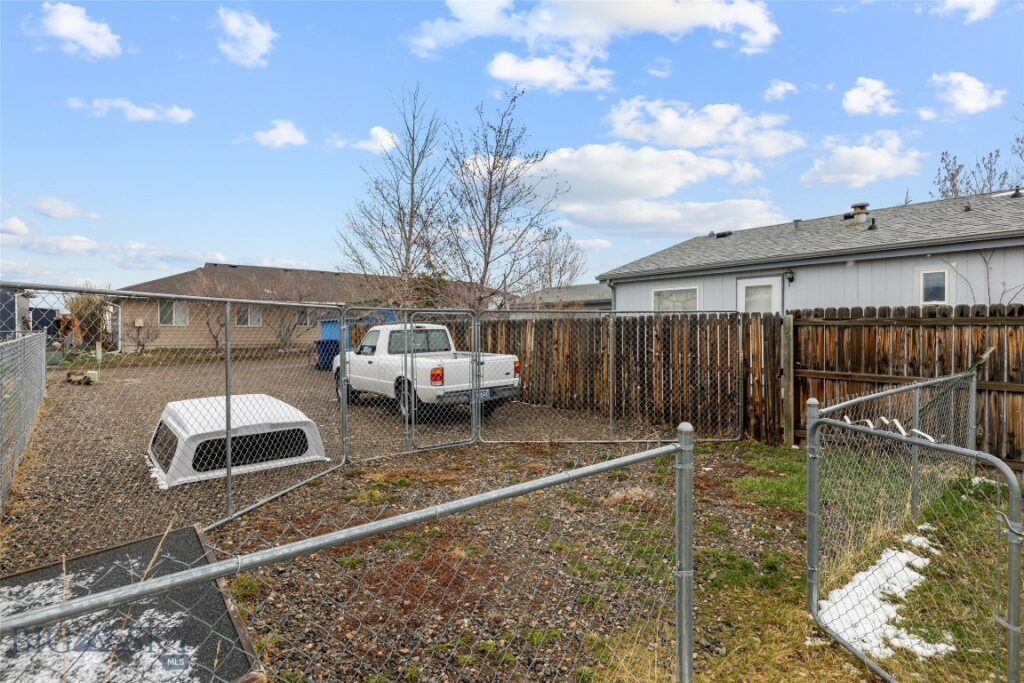 1302 W Summit Street, Livingston MT 59047