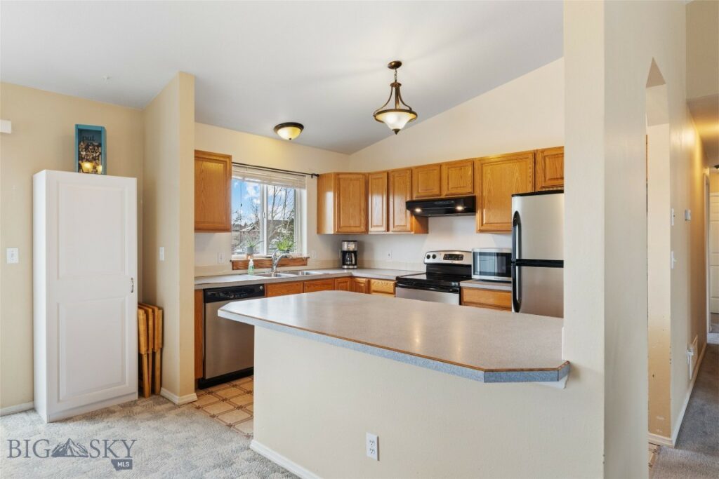 1302 W Summit Street, Livingston MT 59047