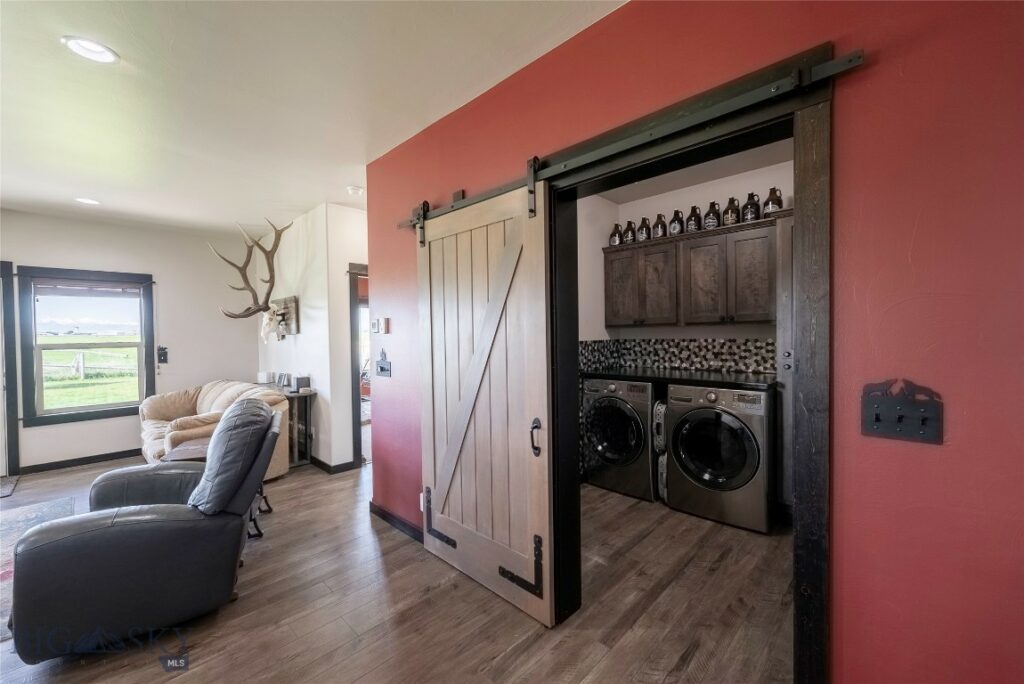 1305 Powers Boulevard, Belgrade MT 59714