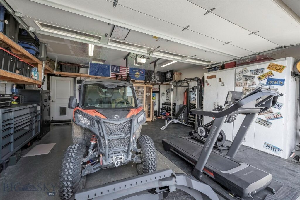 1305 Powers Boulevard, Belgrade MT 59714