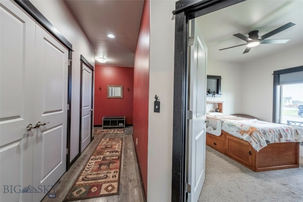 1305 Powers Boulevard, Belgrade MT 59714
