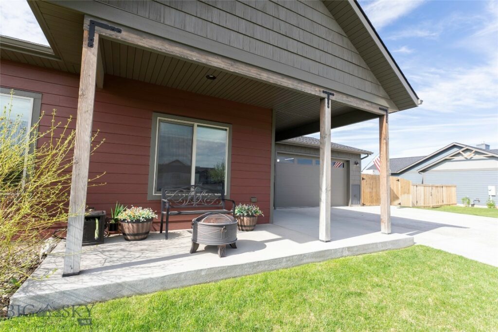 1305 Powers Boulevard, Belgrade MT 59714