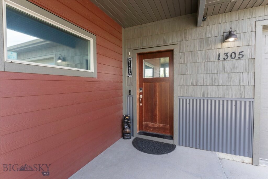 1305 Powers Boulevard, Belgrade MT 59714