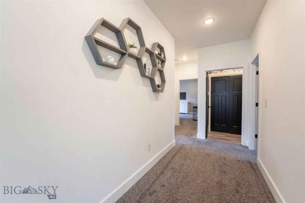 1306 Scooter Lane, Belgrade MT 59714