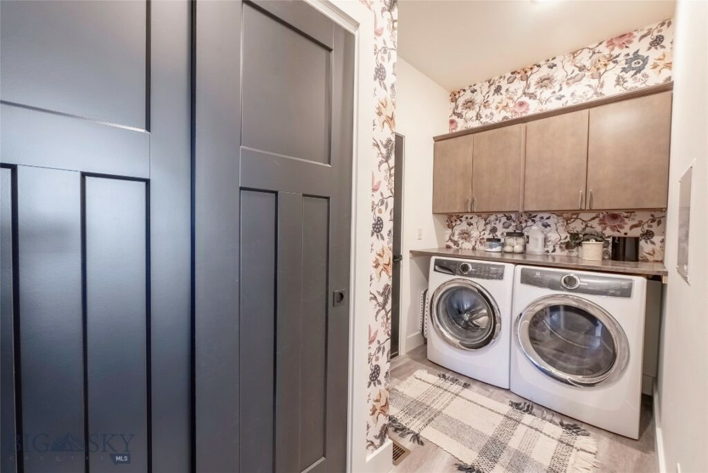 1306 Scooter Lane, Belgrade MT 59714