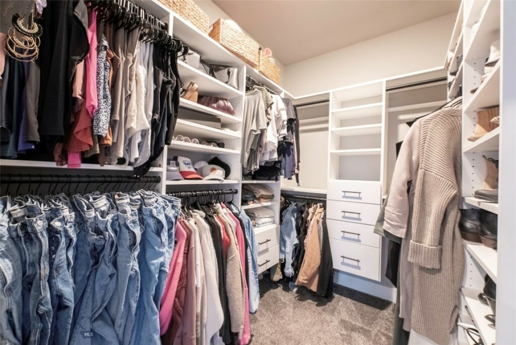 1306 Scooter Lane, Belgrade MT 59714