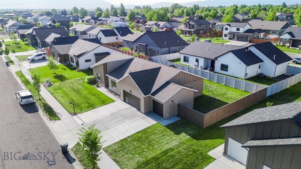 1306 Scooter Lane, Belgrade MT 59714