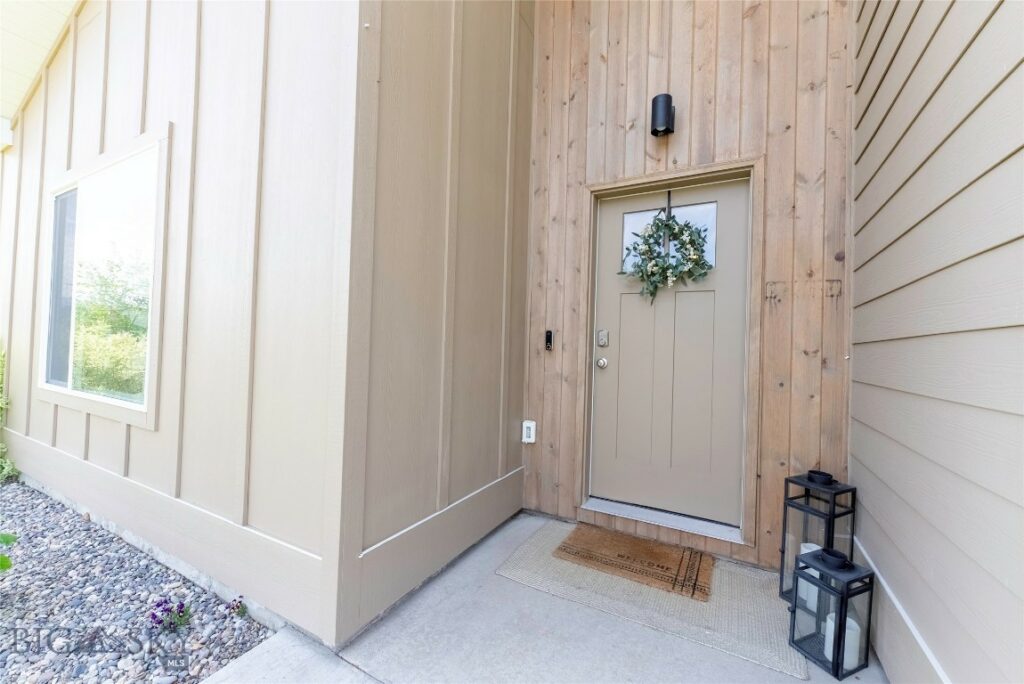 1306 Scooter Lane, Belgrade MT 59714