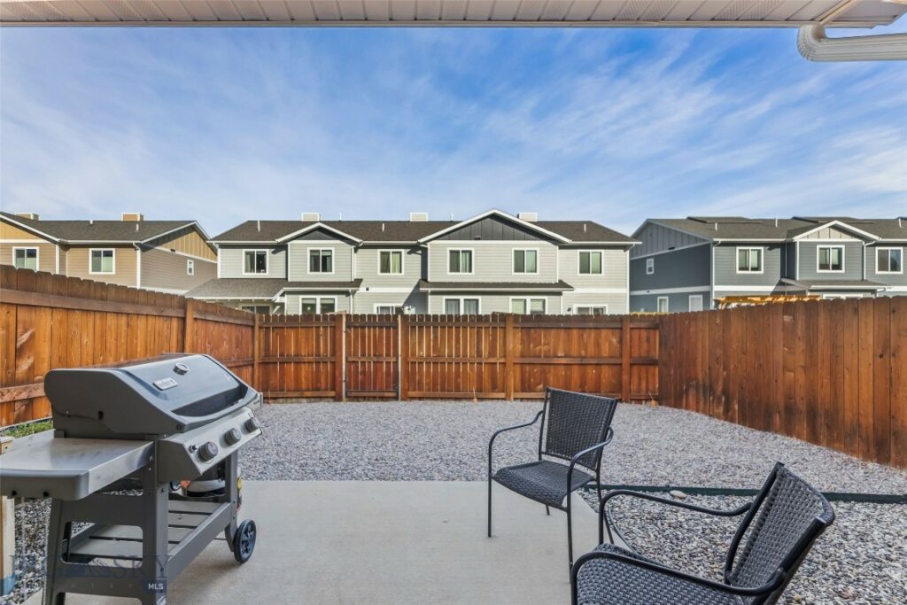 1307 Fozzie Lane, Belgrade MT 59714