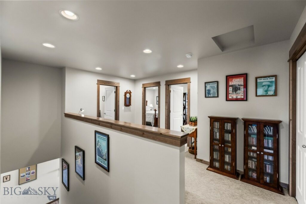 1307 Fozzie Lane, Belgrade MT 59714