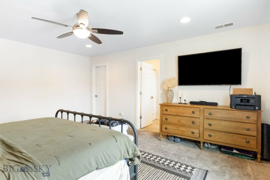 1307 Grover Lane, Belgrade MT 59714
