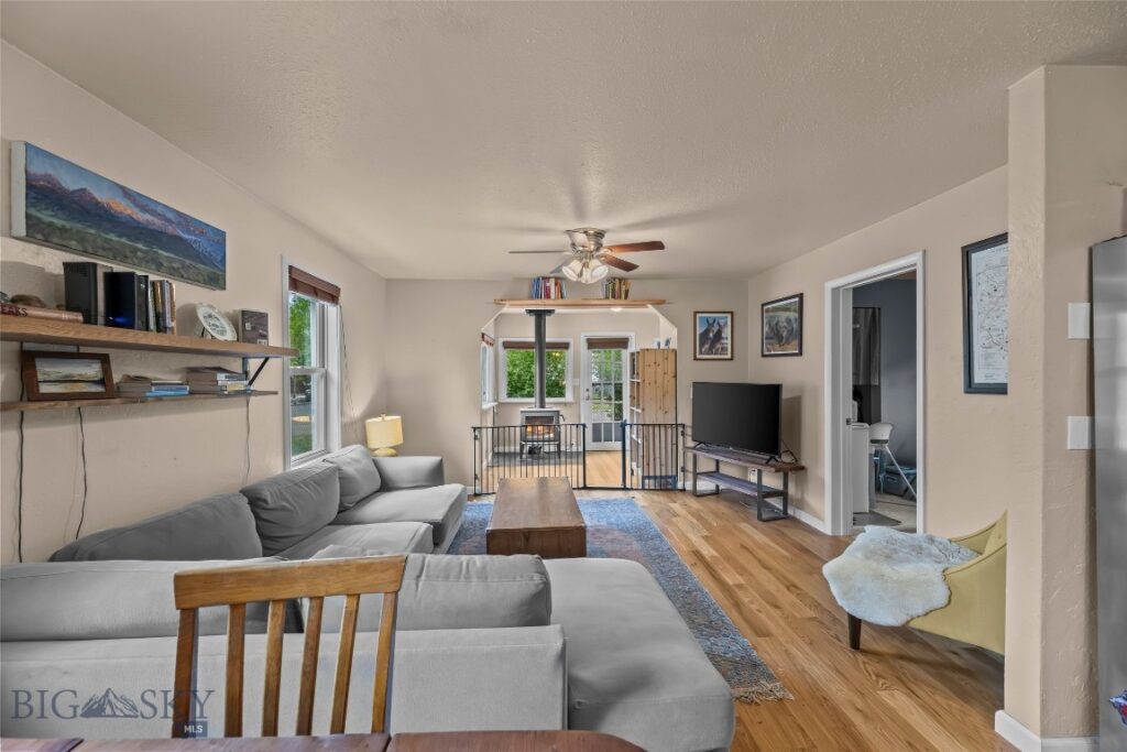 131 S M Street, Livingston MT 59047