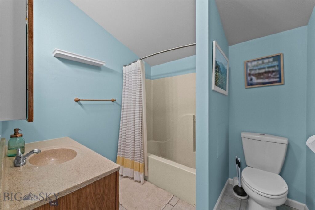 131 S M Street, Livingston MT 59047