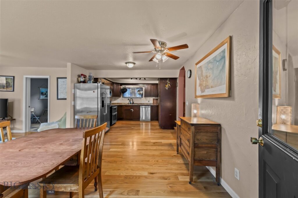 131 S M Street, Livingston MT 59047