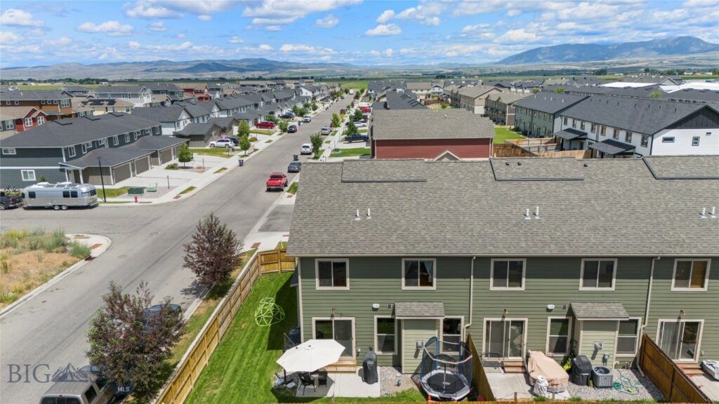 1310 Glider Lane, Belgrade MT 59714