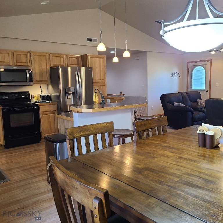 1311 Cruiser Lane, Belgrade MT 59714