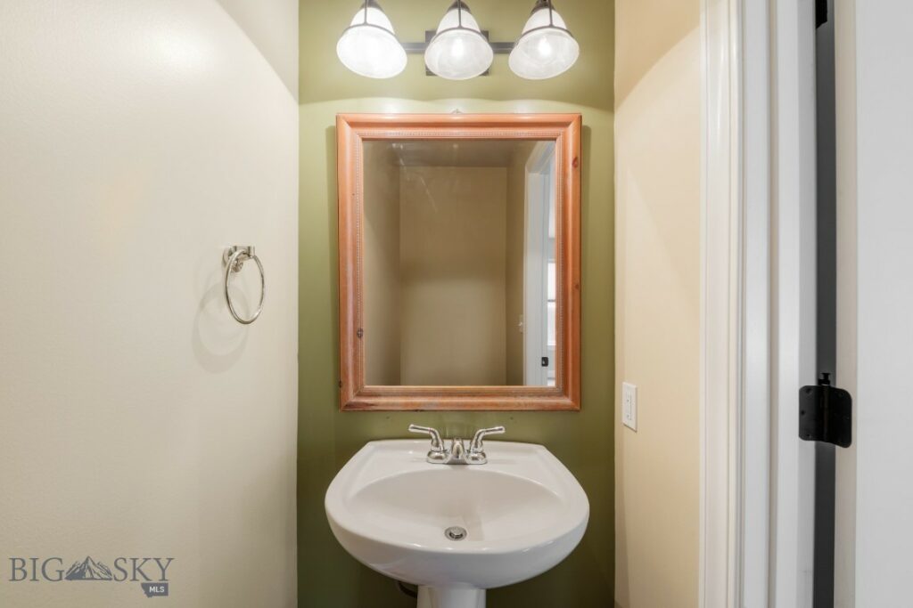 1314 Idaho Street, Belgrade MT 59714