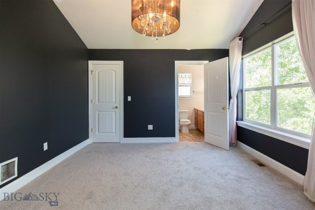 1318 Idaho Street, Belgrade MT 59714