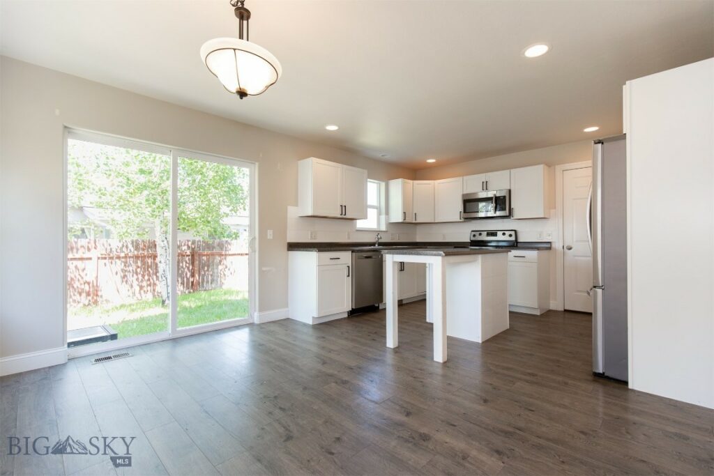 1318 Idaho Street, Belgrade MT 59714