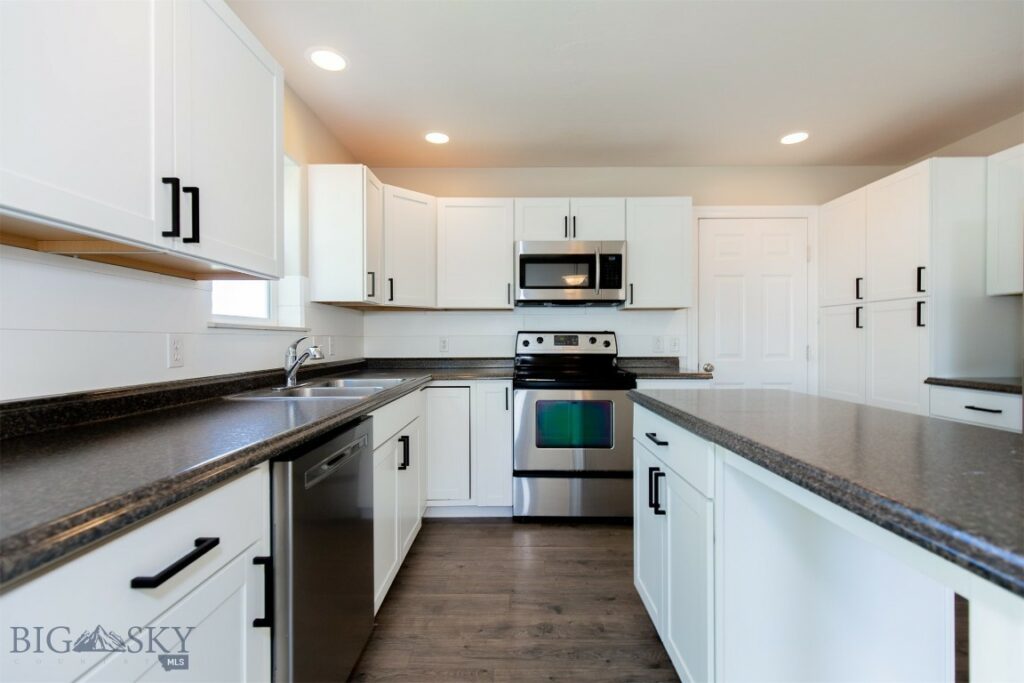 1318 Idaho Street, Belgrade MT 59714