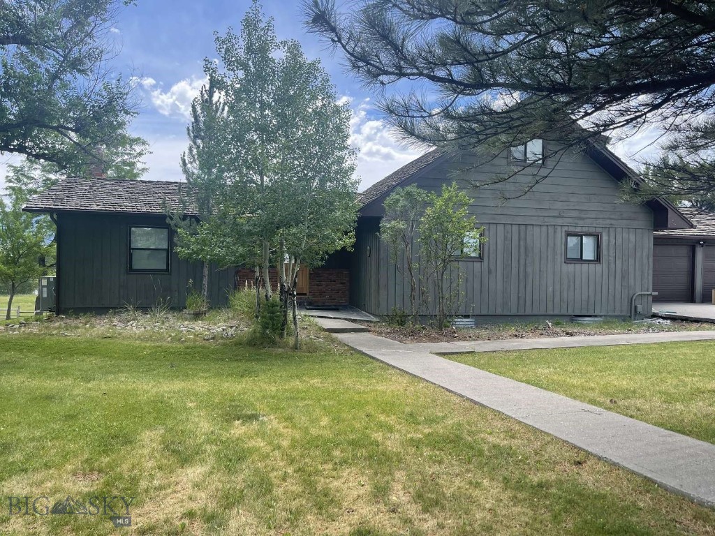 132 Old Clyde Park Road, Livingston MT 59047