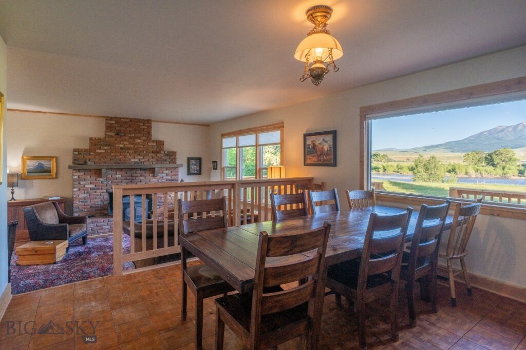 132 Old Clyde Park Road, Livingston MT 59047