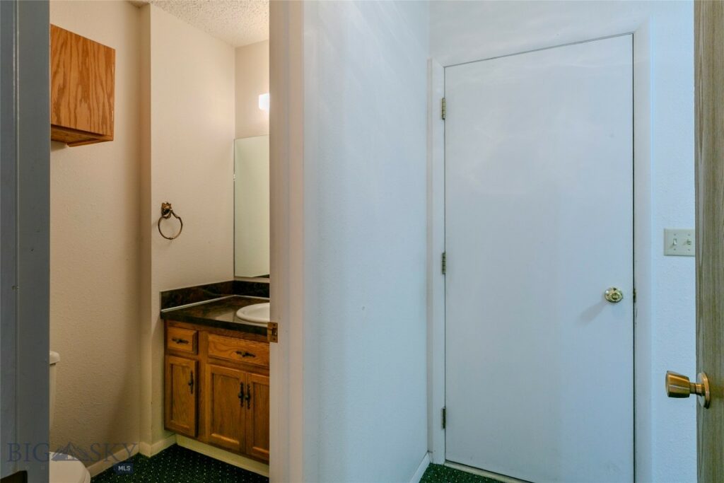 1324 W Crawford, Livingston MT 59047