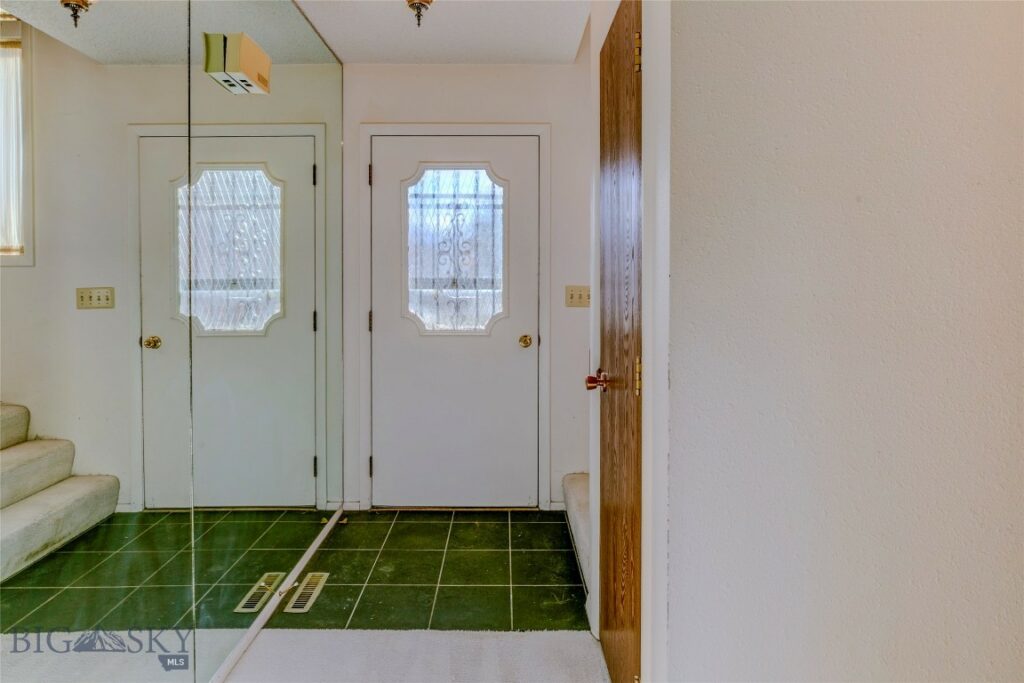 1324 W Crawford, Livingston MT 59047