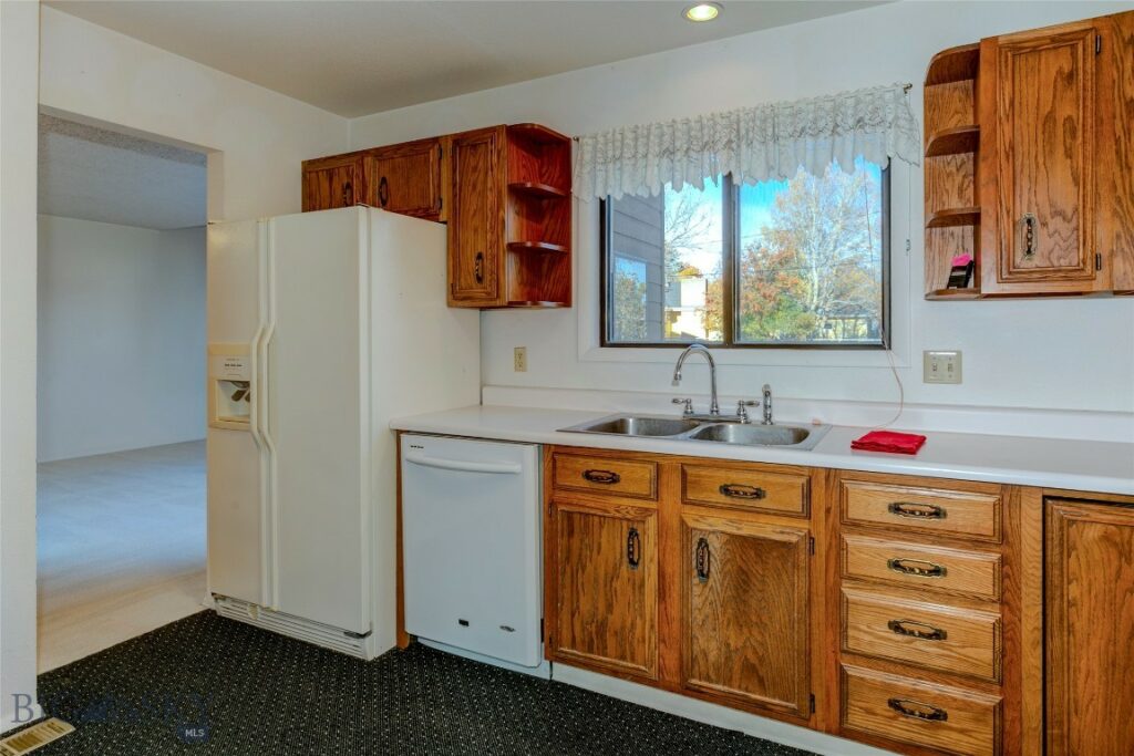 1324 W Crawford, Livingston MT 59047