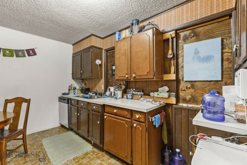 134 N 25th Avenue, Bozeman MT 59718