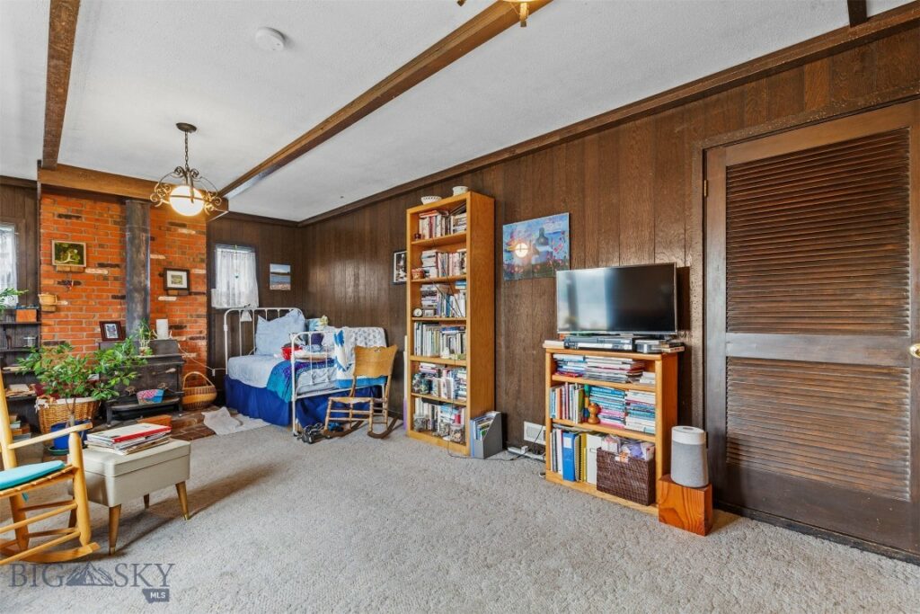 134 N 25th Avenue, Bozeman MT 59718