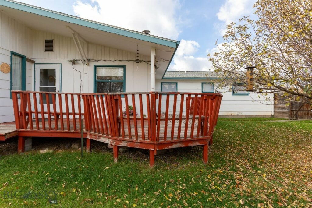 134 N 25th Avenue, Bozeman MT 59718