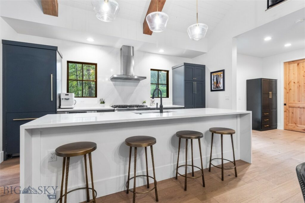 13720 Cottonwood Canyon Road, Bozeman MT 59718