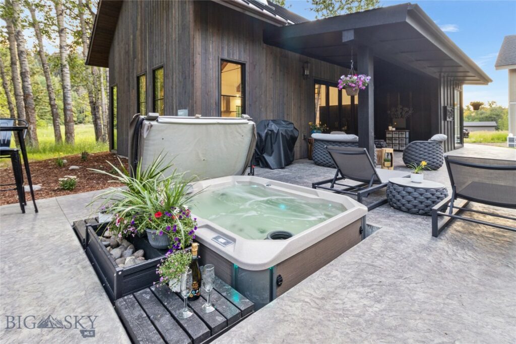 13720 Cottonwood Canyon Road, Bozeman MT 59718