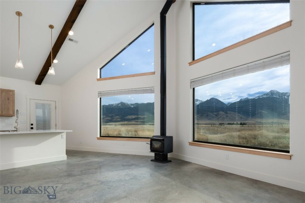 138 Inverness, Livingston MT 59047