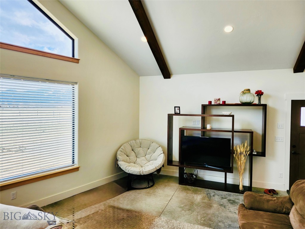 138 Inverness, Livingston MT 59047