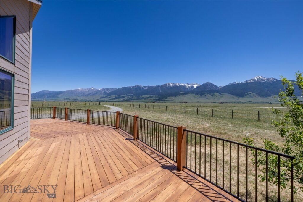138 Inverness, Livingston MT 59047