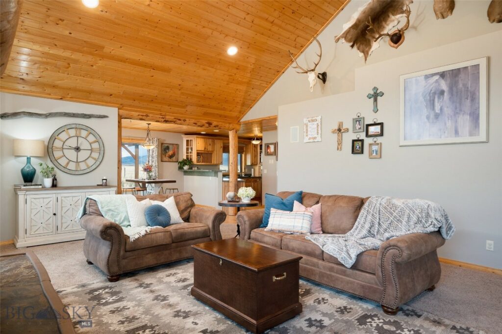 138 Inverness, Livingston MT 59047