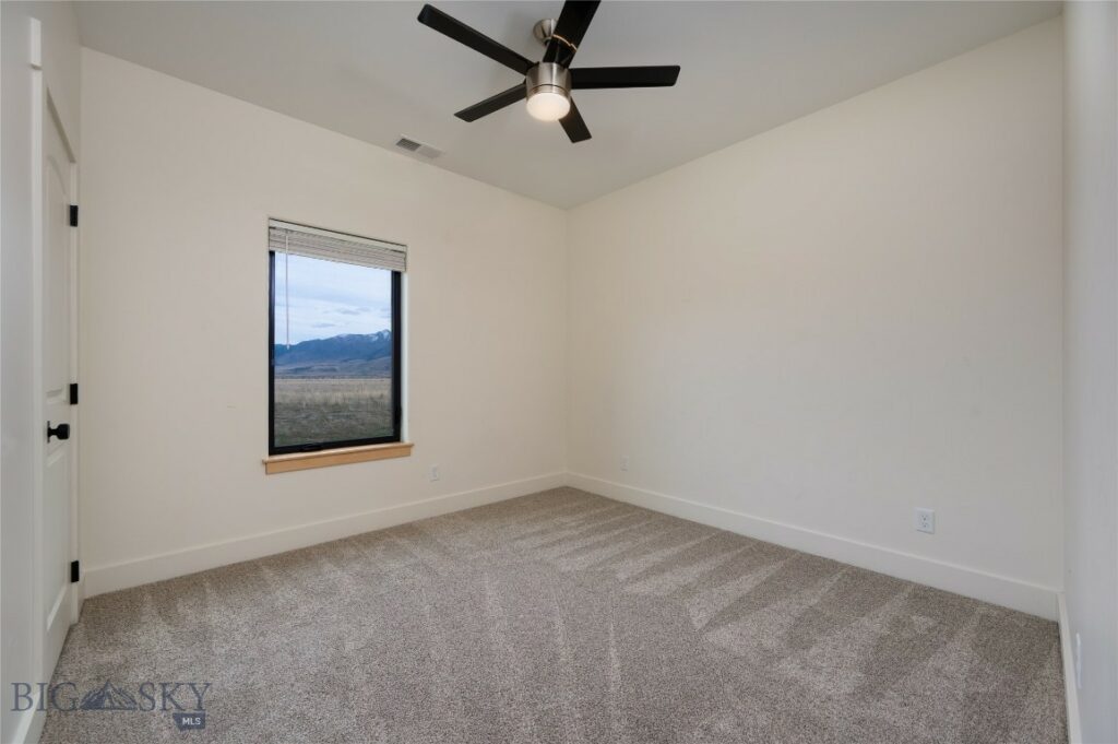 138 Inverness, Livingston MT 59047