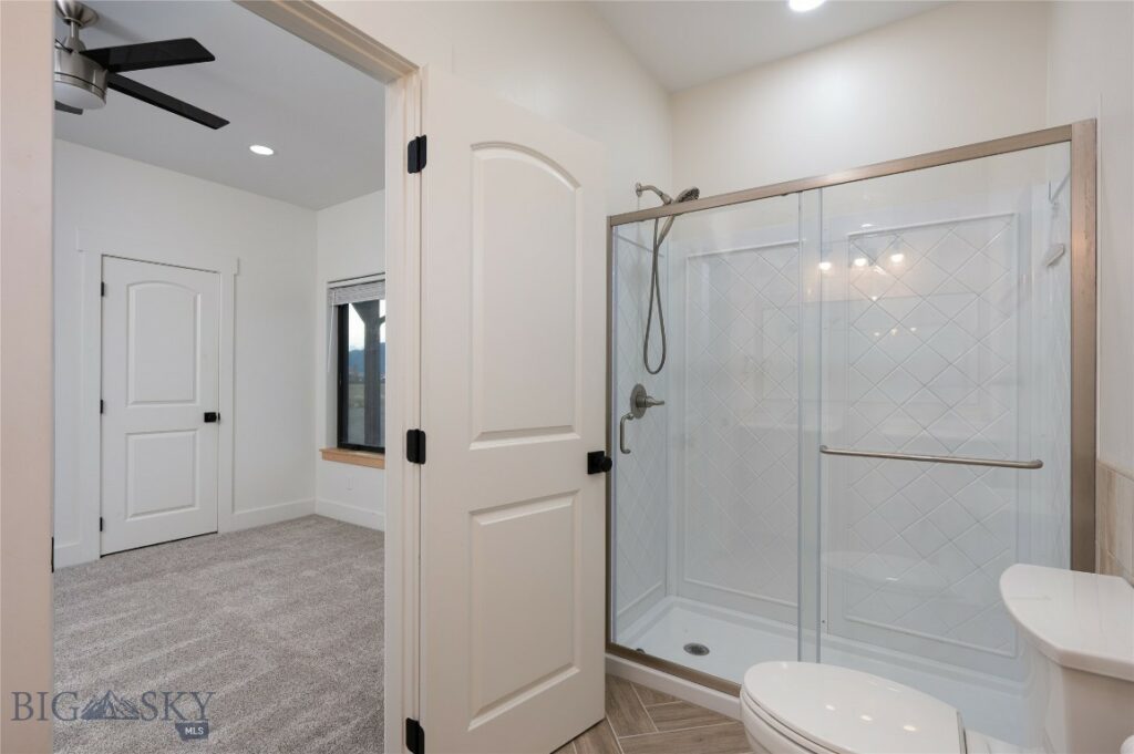 138 Inverness, Livingston MT 59047