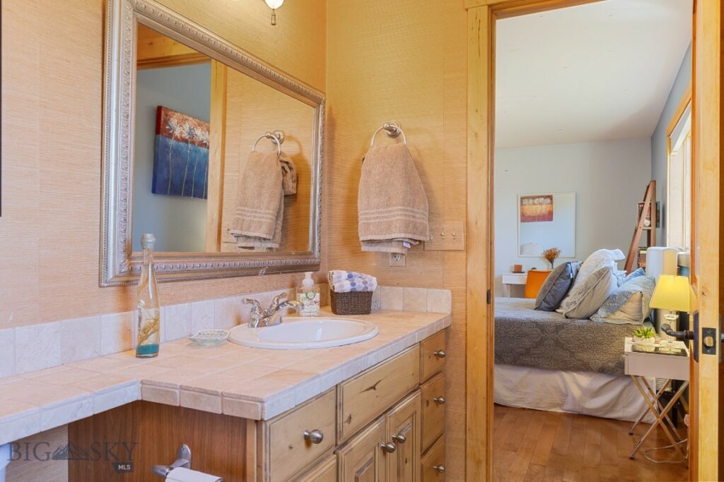 138 Starling Drive, Bozeman MT 59718