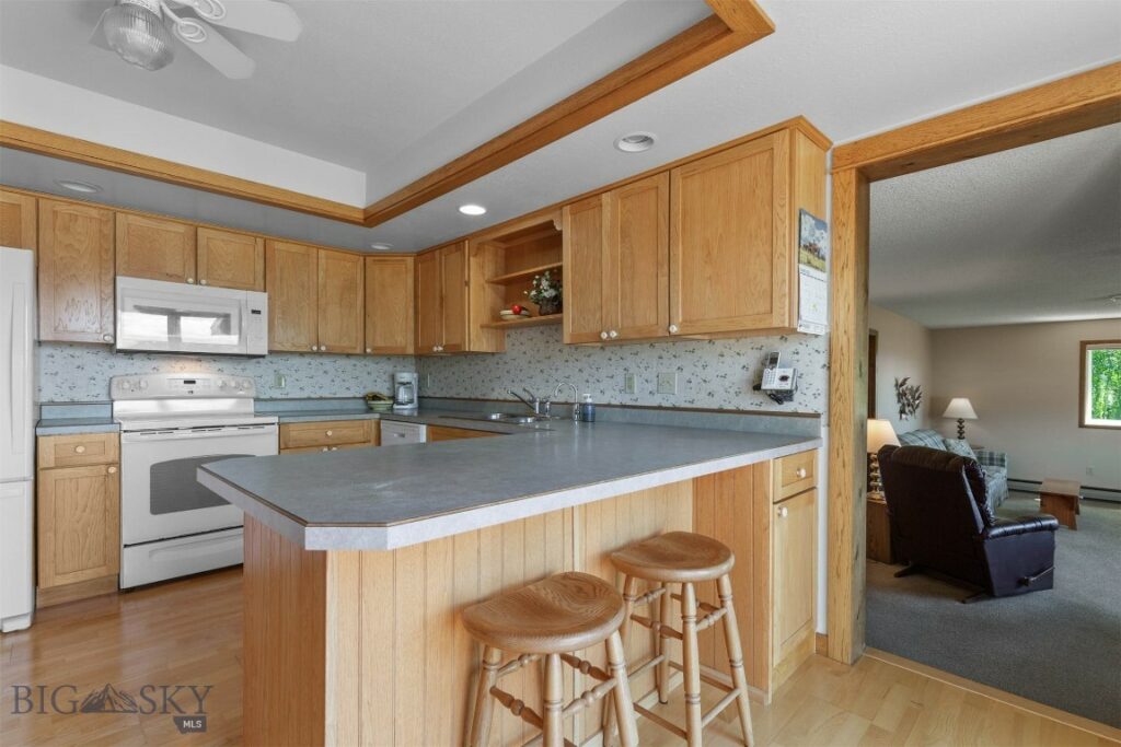 1385 Baldy Mountain Lane, Belgrade MT 59714