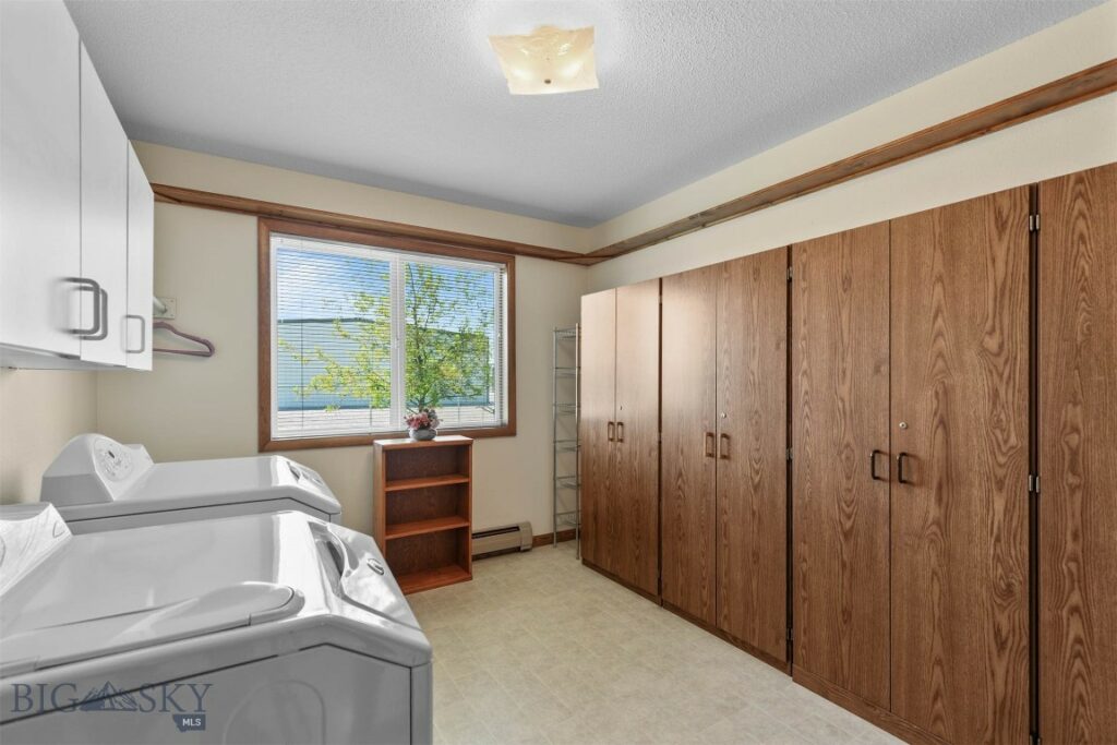 1385 Baldy Mountain Lane, Belgrade MT 59714