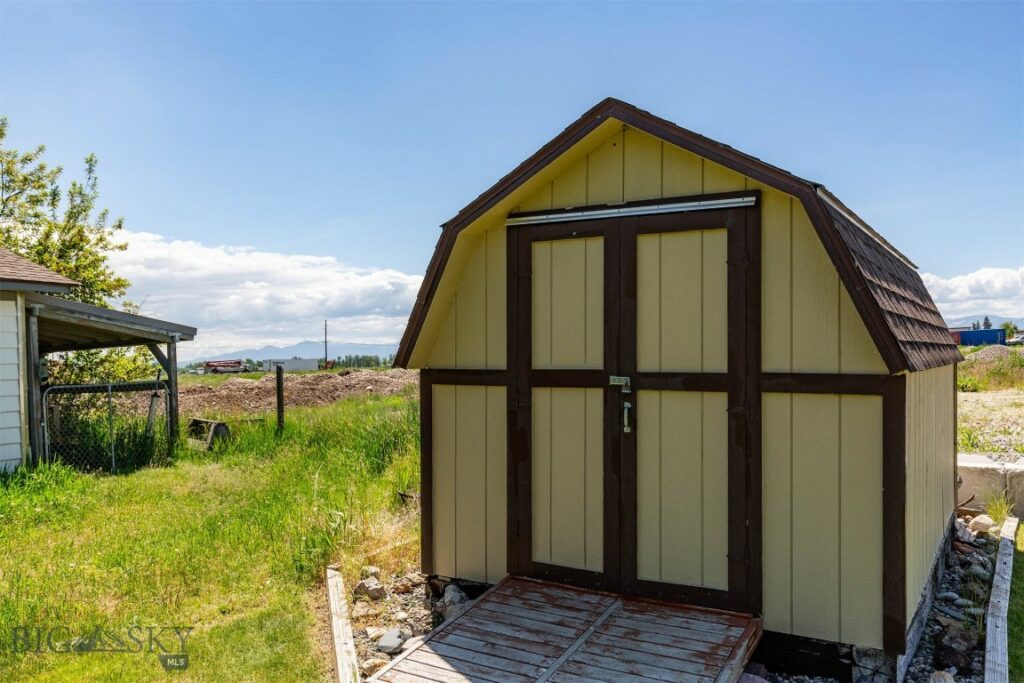1385 Baldy Mountain Lane, Belgrade MT 59714