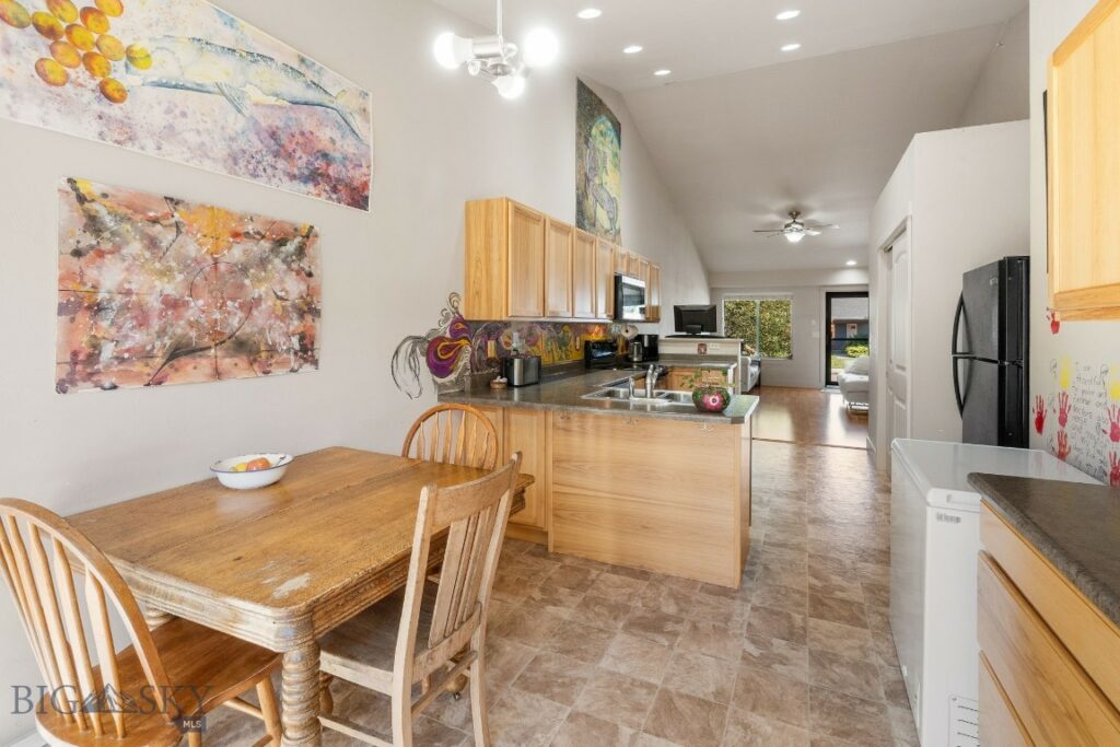 14 Bow Perch Lane, Bozeman MT 59718