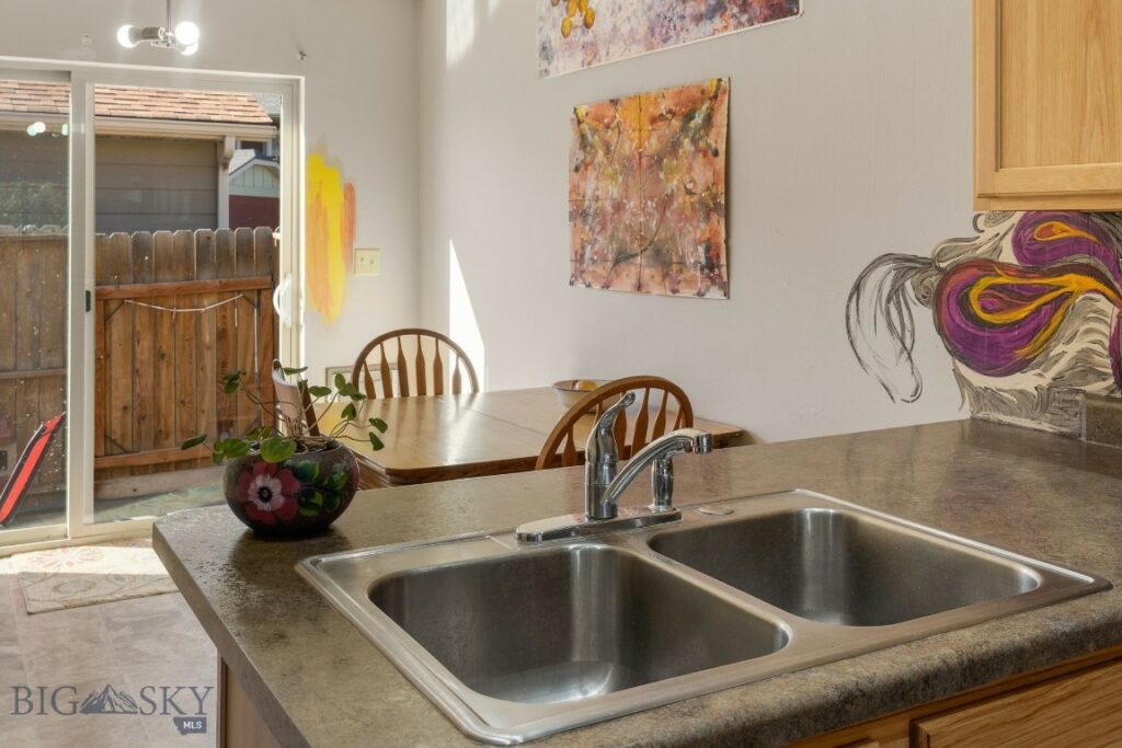 14 Bow Perch Lane, Bozeman MT 59718