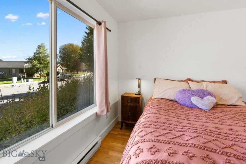 14 Bow Perch Lane, Bozeman MT 59718